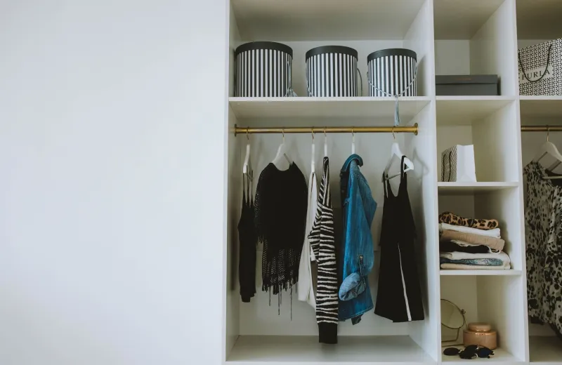 Dressed to Decide: The Power of a Personal Uniform and How to Build One That Commands Authority